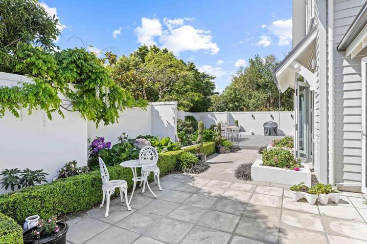 7 Trumble Lane Huntsbury_32