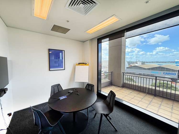 32-34 Mahuhu Crescent City Centre_9