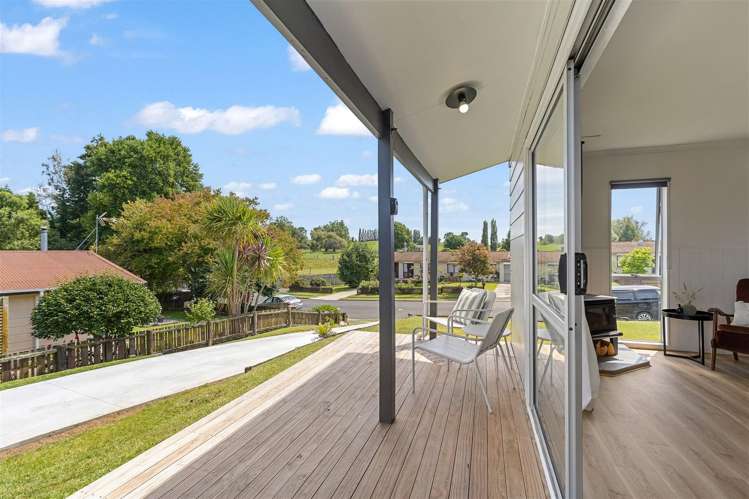 14 Montgomery Crescent_1