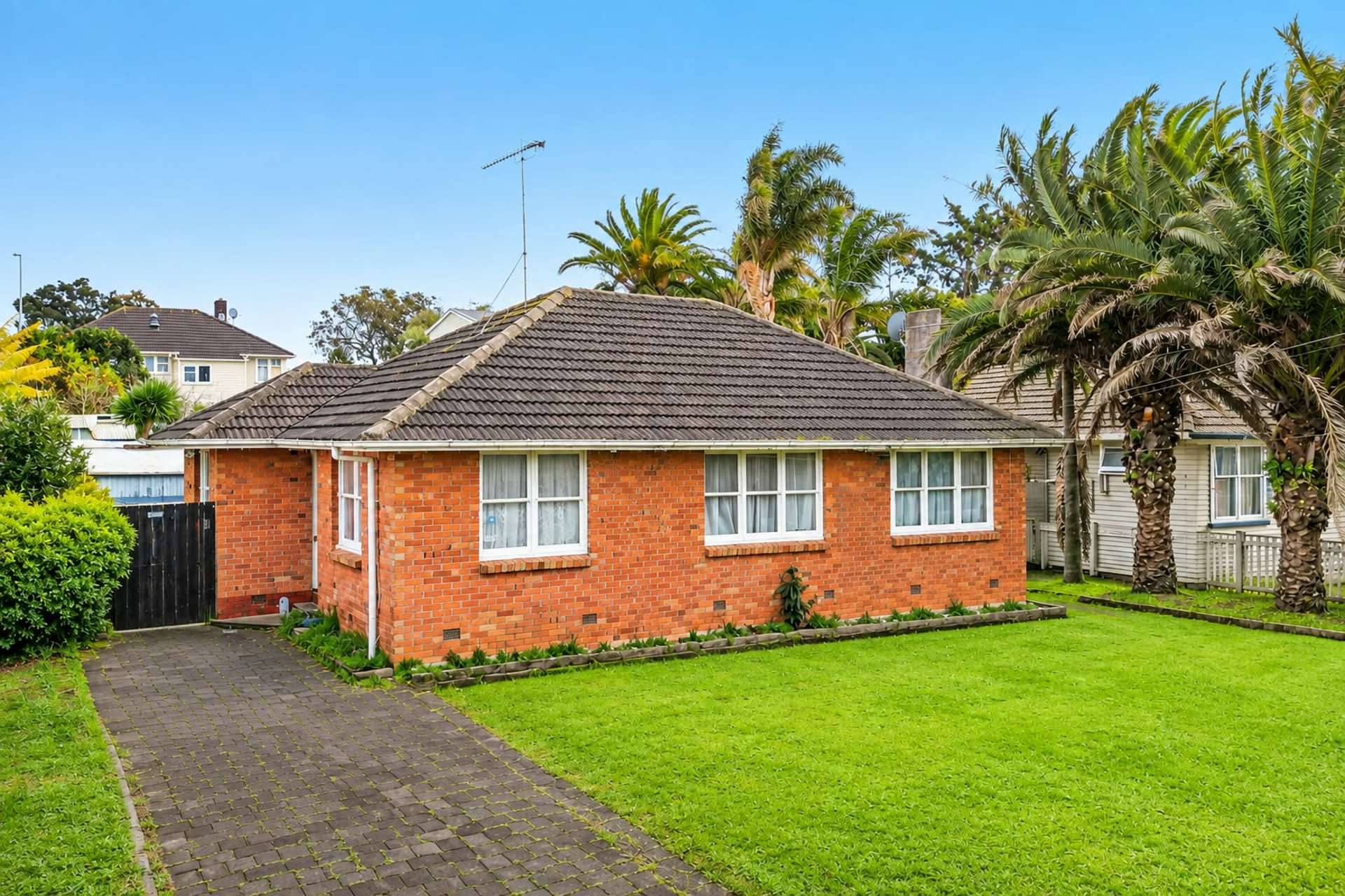 9 Clutha Crescent Clover Park_0
