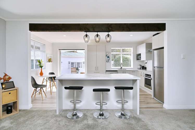 7 Barclay Place Burwood_8
