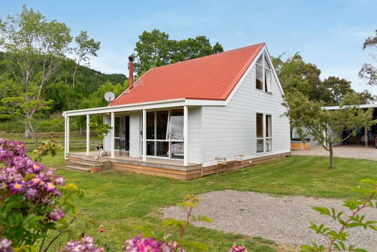 70 Waihora Road Riversdale Beach_2