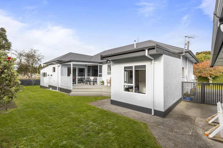 25a Paynters Avenue Strandon_11