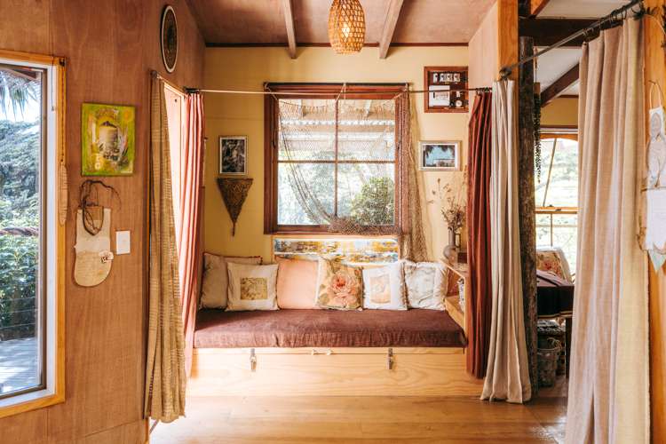 47 Makora Road Massey_13