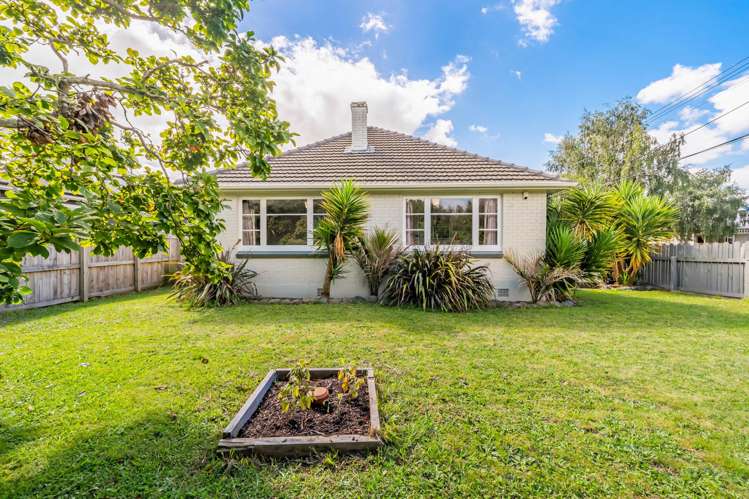 1 Sandford Street Trentham_21