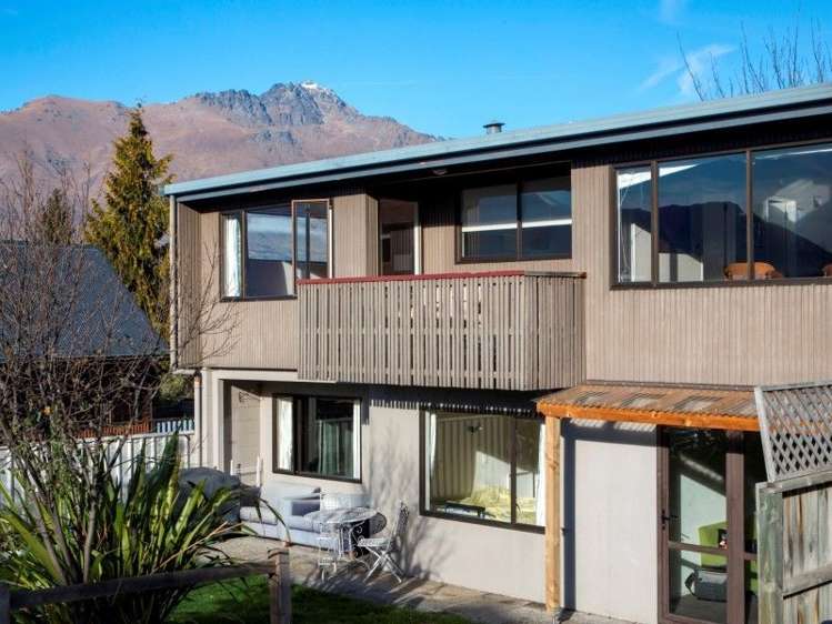 2b Thorn Crescent Fernhill/Sunshine Bay_23