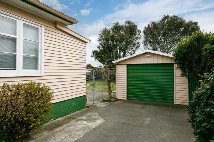 33 Anzac Street Gisborne_13