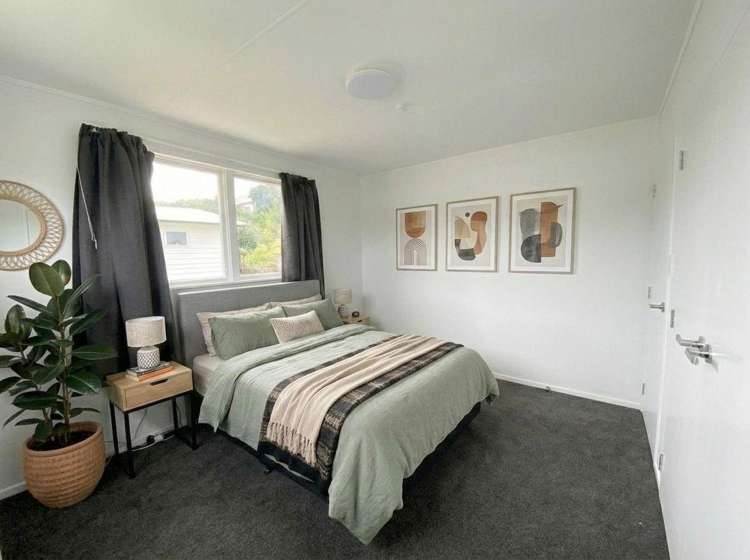 32 Memorial Drive 11618_6