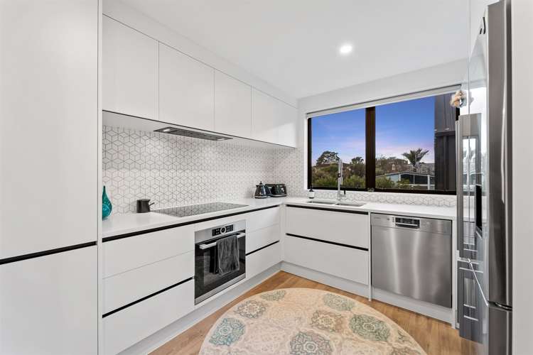 17 Te Uru Lane Takapuna_4