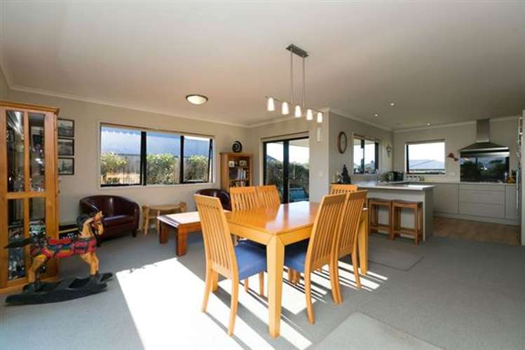 7 Coby Sydney Drive Bell Block_9