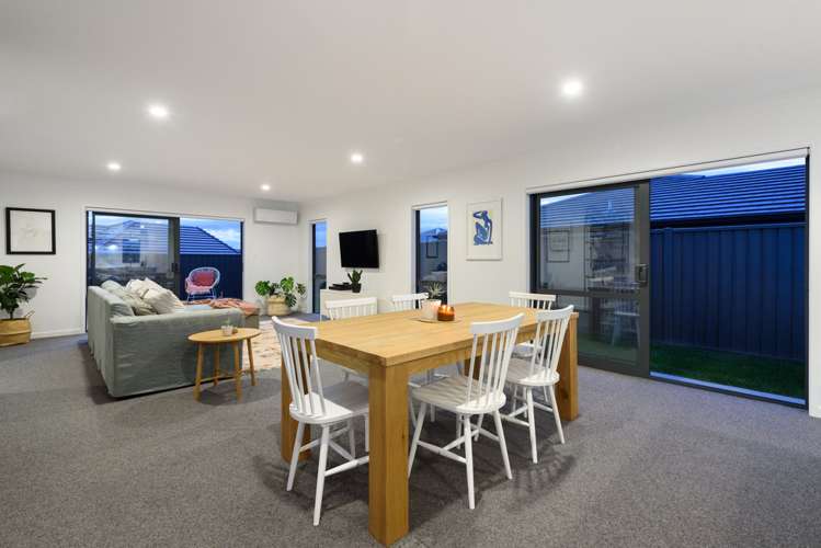 14 Waghorn Street Pyes Pa_4