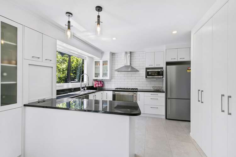 29 Burbank Crescent Churton Park_7