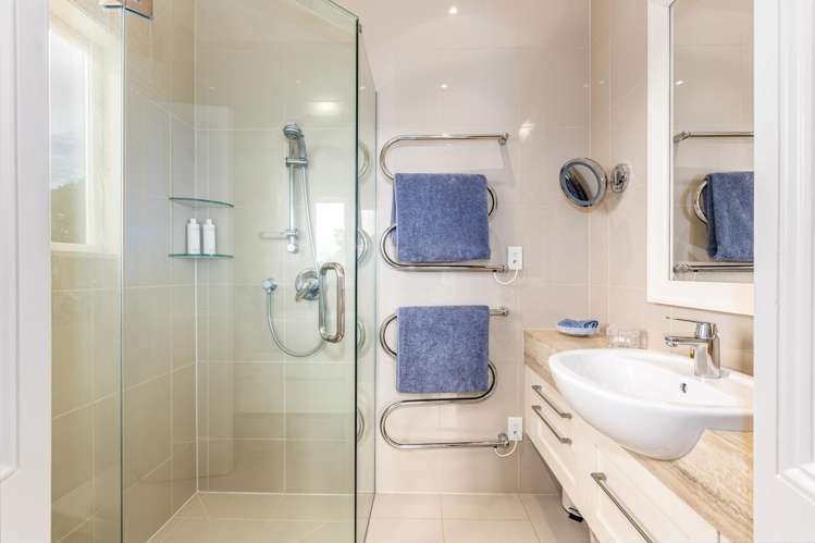 23 Hobson Crescent Thorndon_27