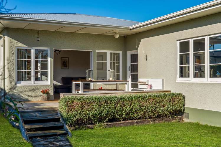 1020 Southland Road Raureka_11