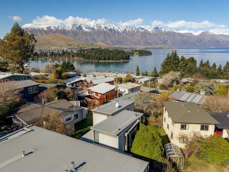 11/89 Thompson Street Queenstown_2