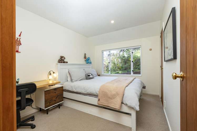 156 Piha Road Piha_25
