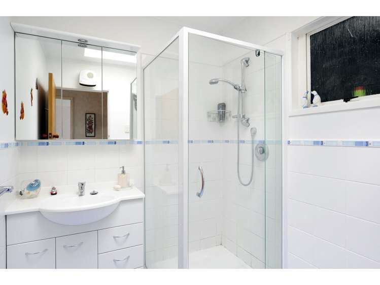 15 Exeter Street Stoke_12