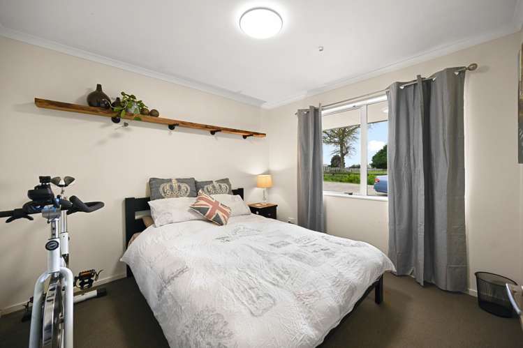 590 Holland Road Eureka_11