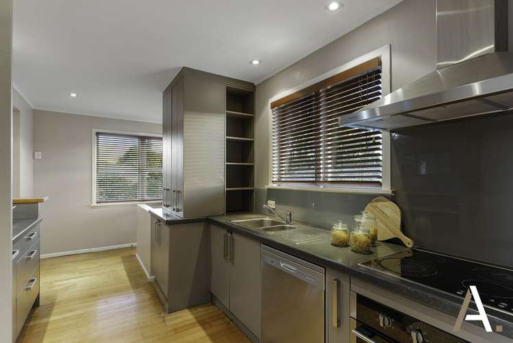 80 La Trobe Street Pakuranga Heights_23