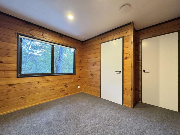 18 Fawcett Road Laingholm_17