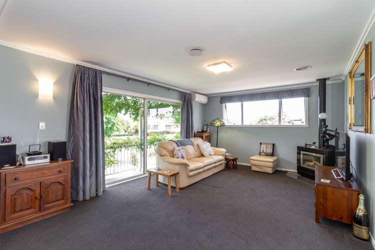 42 Trigg Crescent Taradale_6