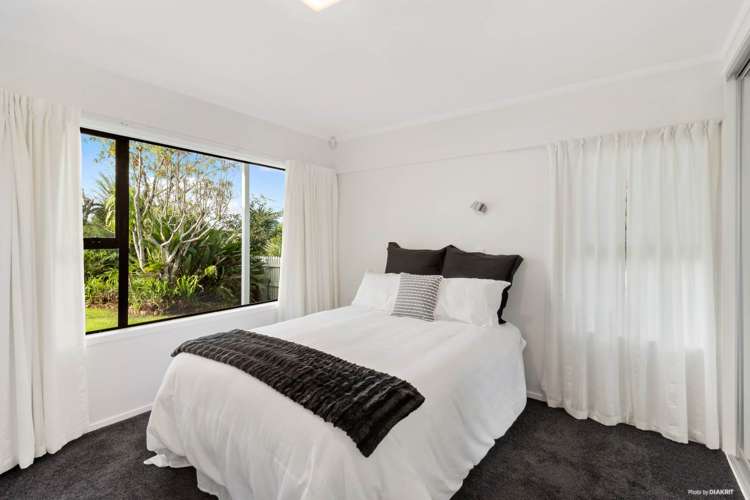 30 Puawai Place Northcote_11