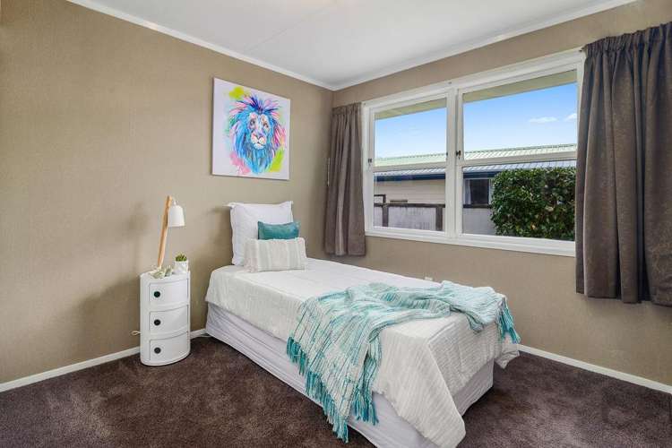 18 Tennyson Drive Owhata_6