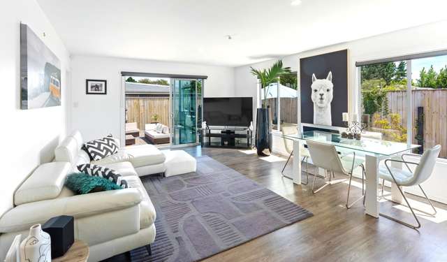 893 Old State Highway 1 Te Horo_1