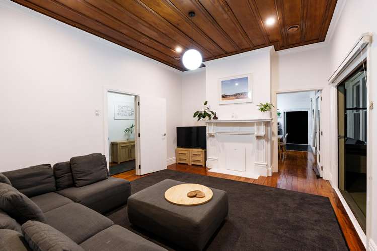 3 Strathmore Crescent Roslyn_23