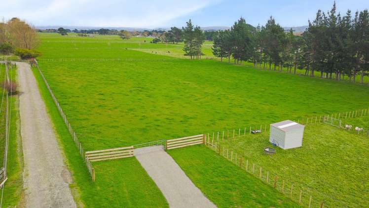 48 Riccarton Road Pahiatua_2