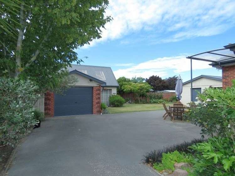 94 Allens Road Allenton_17