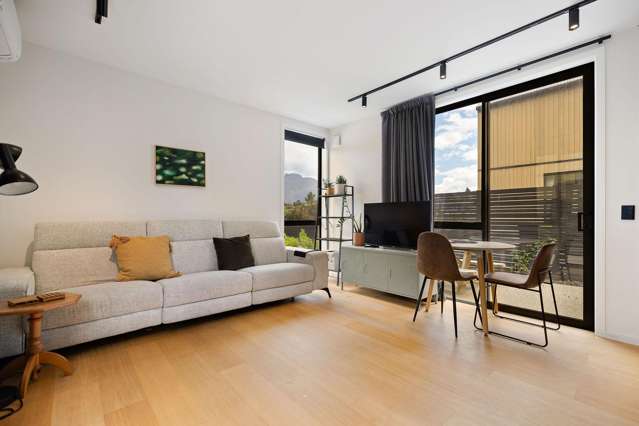 6 Casterway Crescent Jacks Point_4