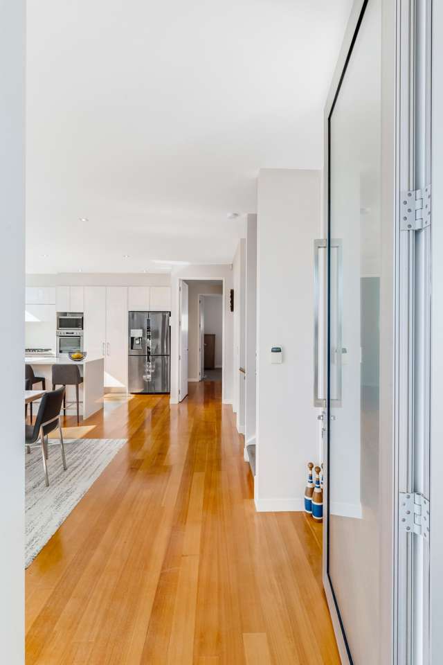 33 Luplau Crescent Cockle Bay_3