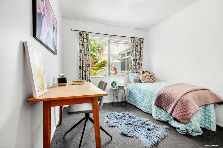 2/19 Churchill Road Cockle Bay_14