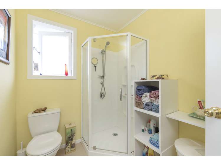 9 Titoki Street Te Atatu Peninsula_11