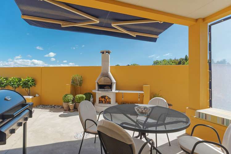 351 Princes Drive Britannia Heights_4