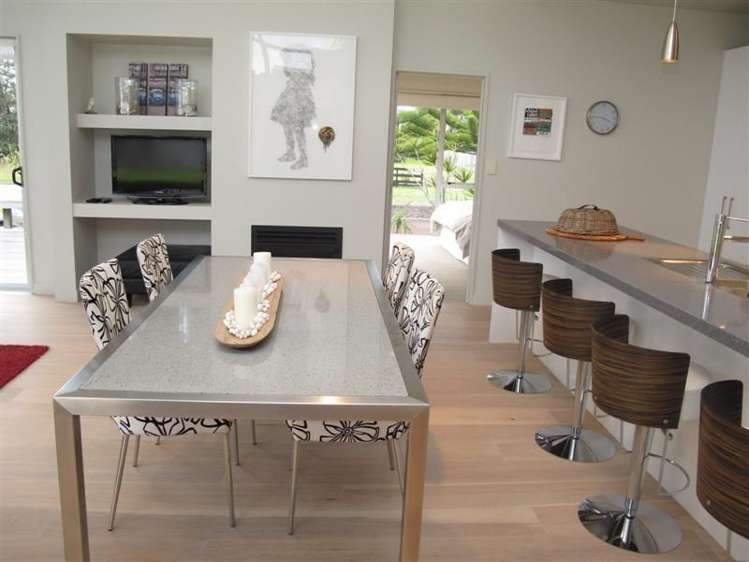 105 Ocean Close Matarangi_8