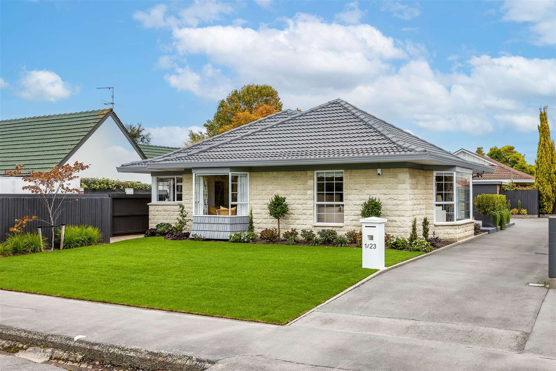 1/23 Jacksons Road Merivale_0