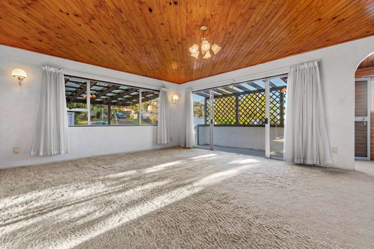 216 Glamorgan Drive Northcross_16