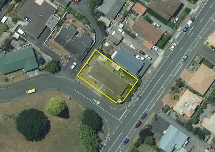 2/2 Langbein Street Stoke_16