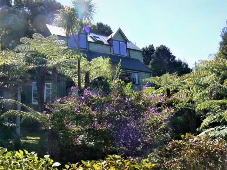 5 Pine Tree Lane Russell_16