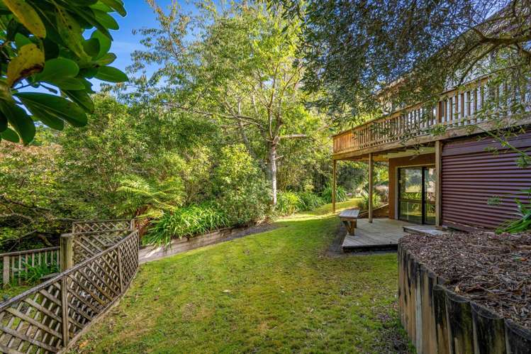 21b Sequoia Grove Merrilands_26