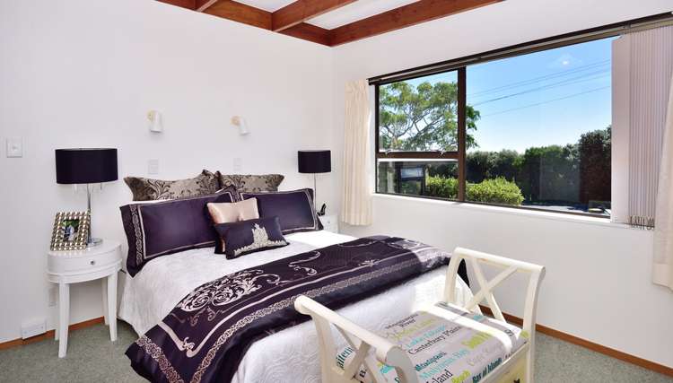 27a Roberts Road Matakatia_9