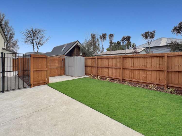 2/46 Sullivan Av Woolston_14