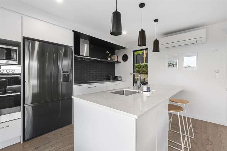 23a Milton Road Otumoetai_12