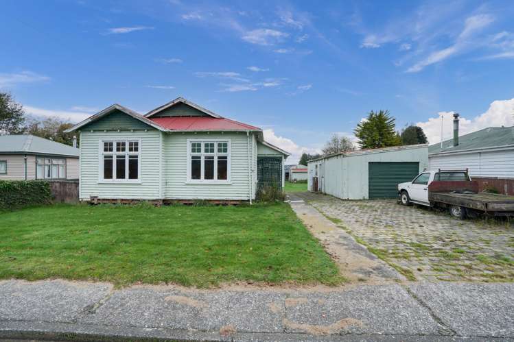 11 Clifden Hwy_2