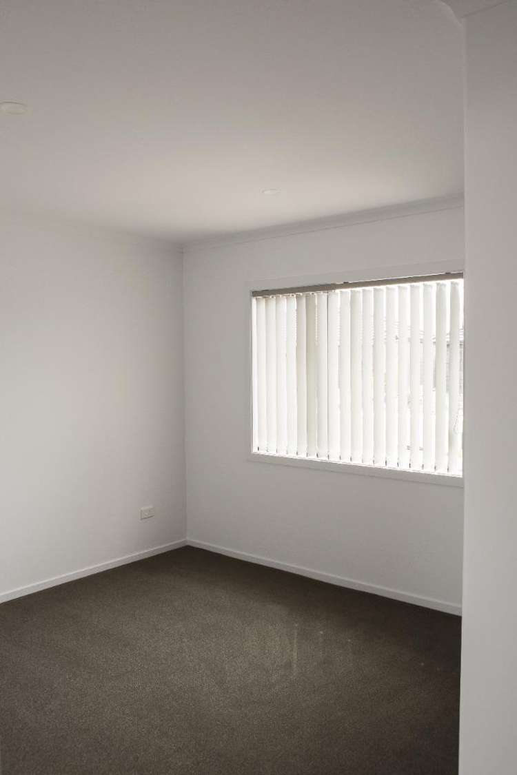 6 Charlotte Crescent Dinsdale_5