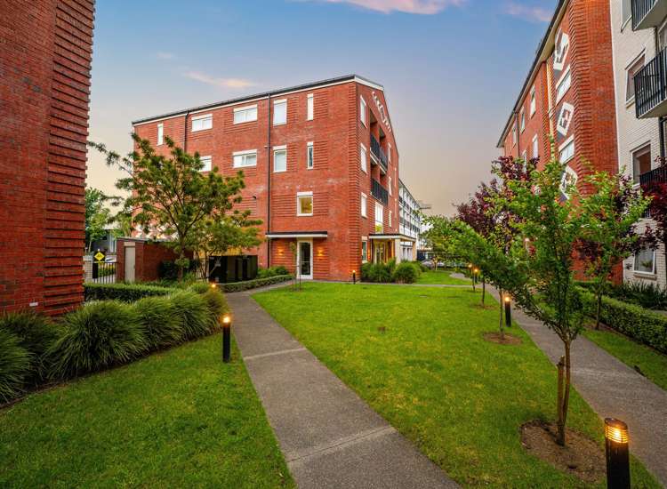 203/1A Soljak Place Mt Albert_20