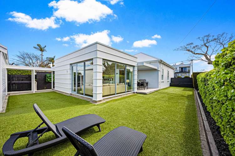 2 Manatu Street Mount Eden_11