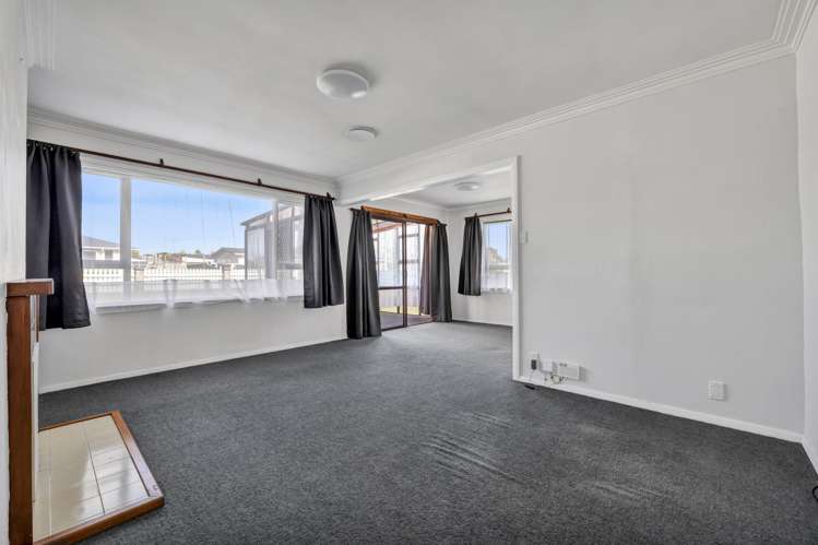 102 Brecon Road Stratford_6